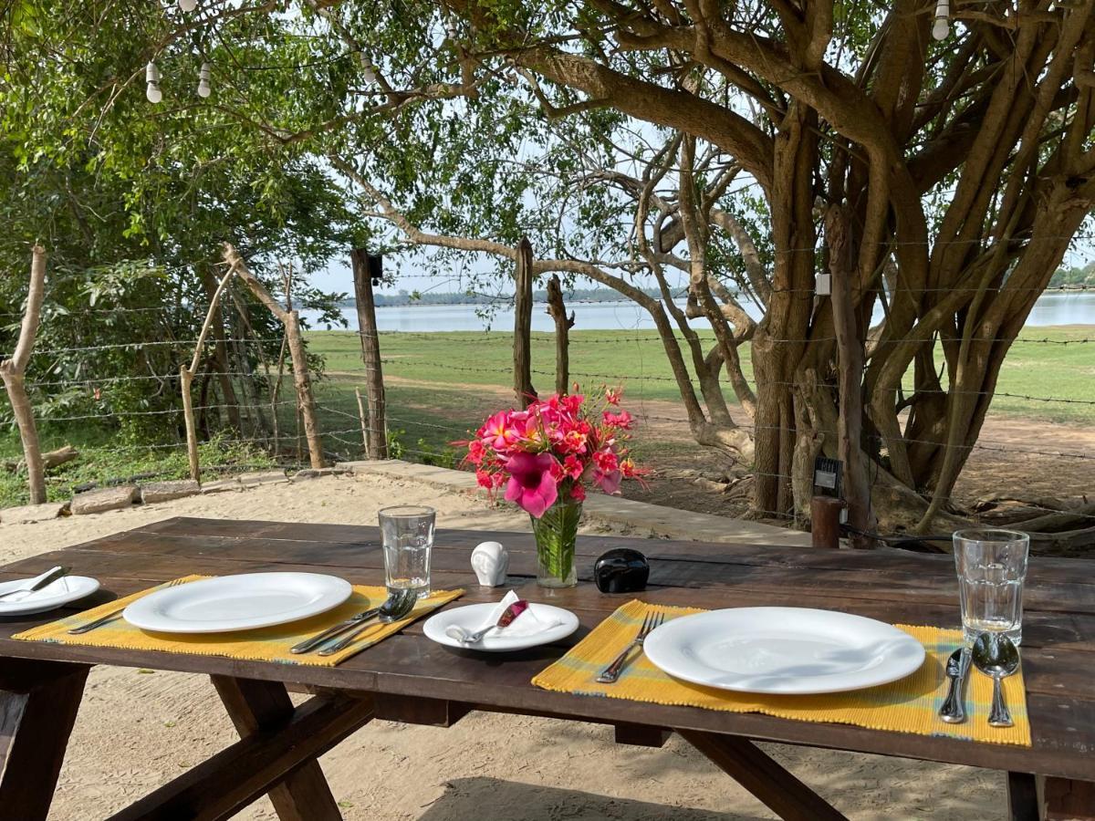 Yala Lake View Cabanas Tissamaharama Εξωτερικό φωτογραφία